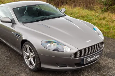 DB9